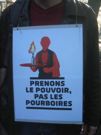 manif121010f.jpg